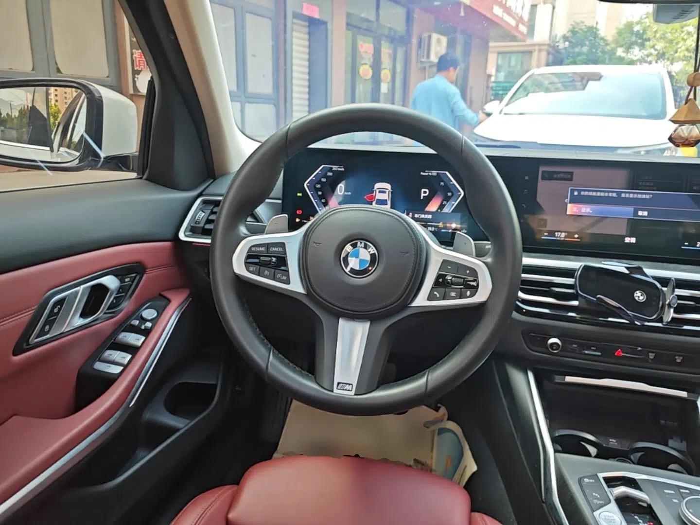 BMW 3 Series 2023 325i M Sport Package — миниатюра 13