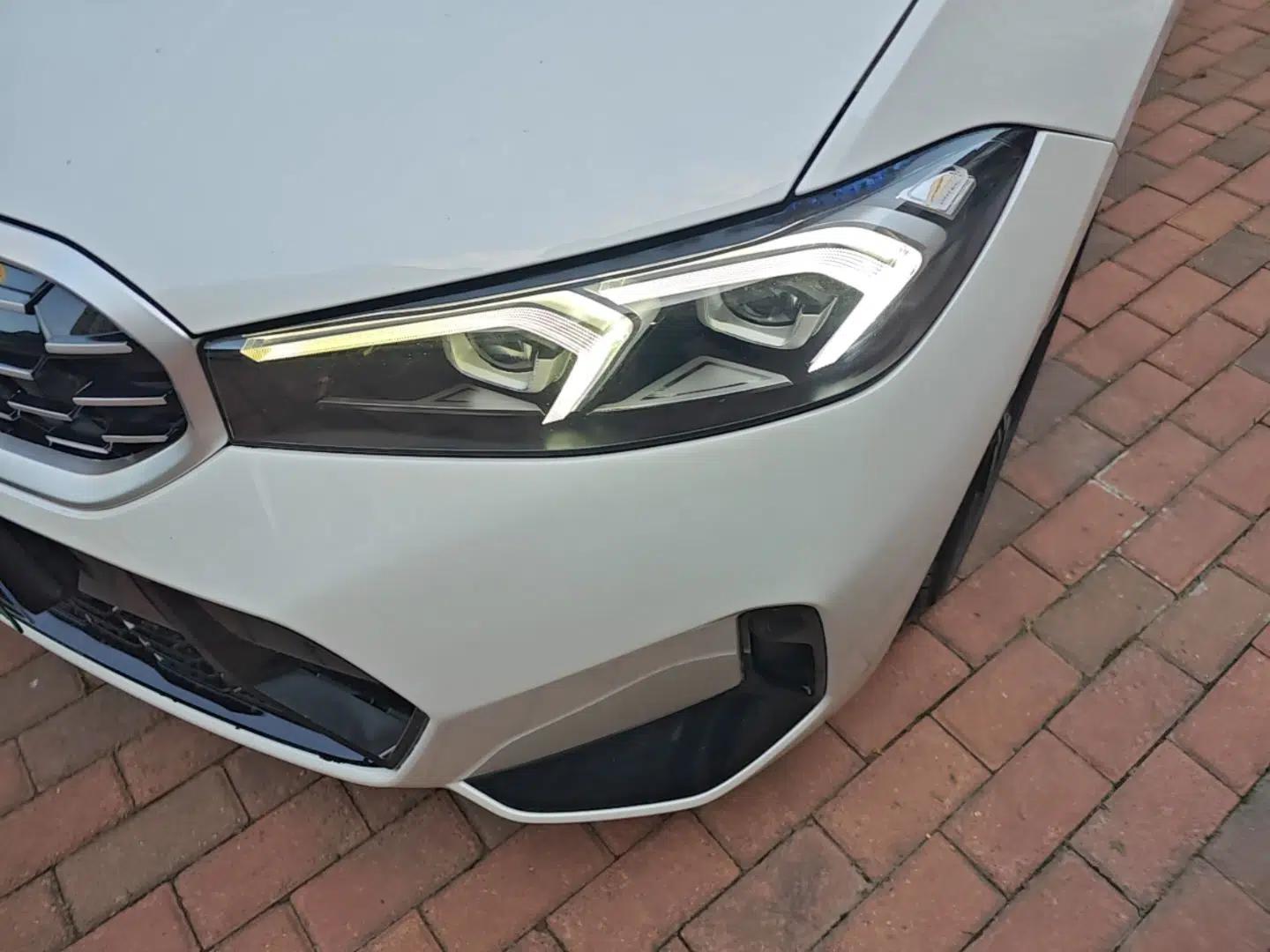 BMW 3 Series 2023 325i M Sport Package — миниатюра 8