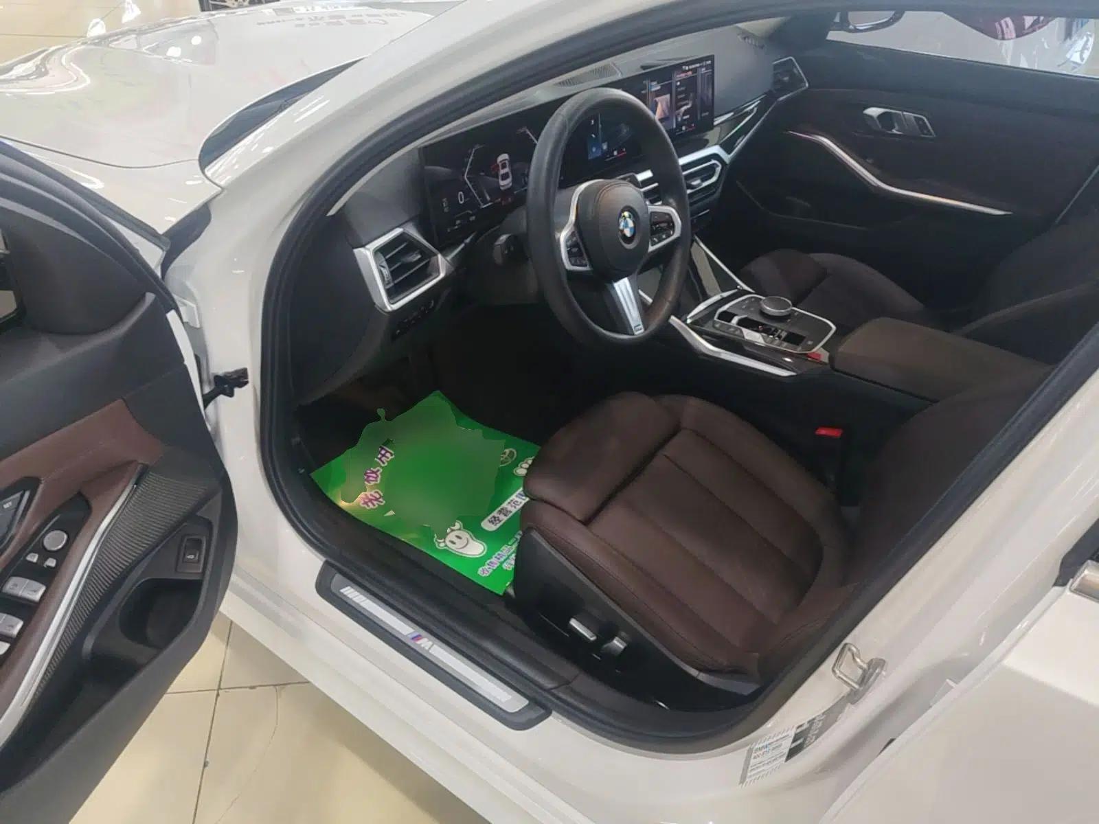 BMW 3 Series 2023 325Li M Sport Package — миниатюра 26