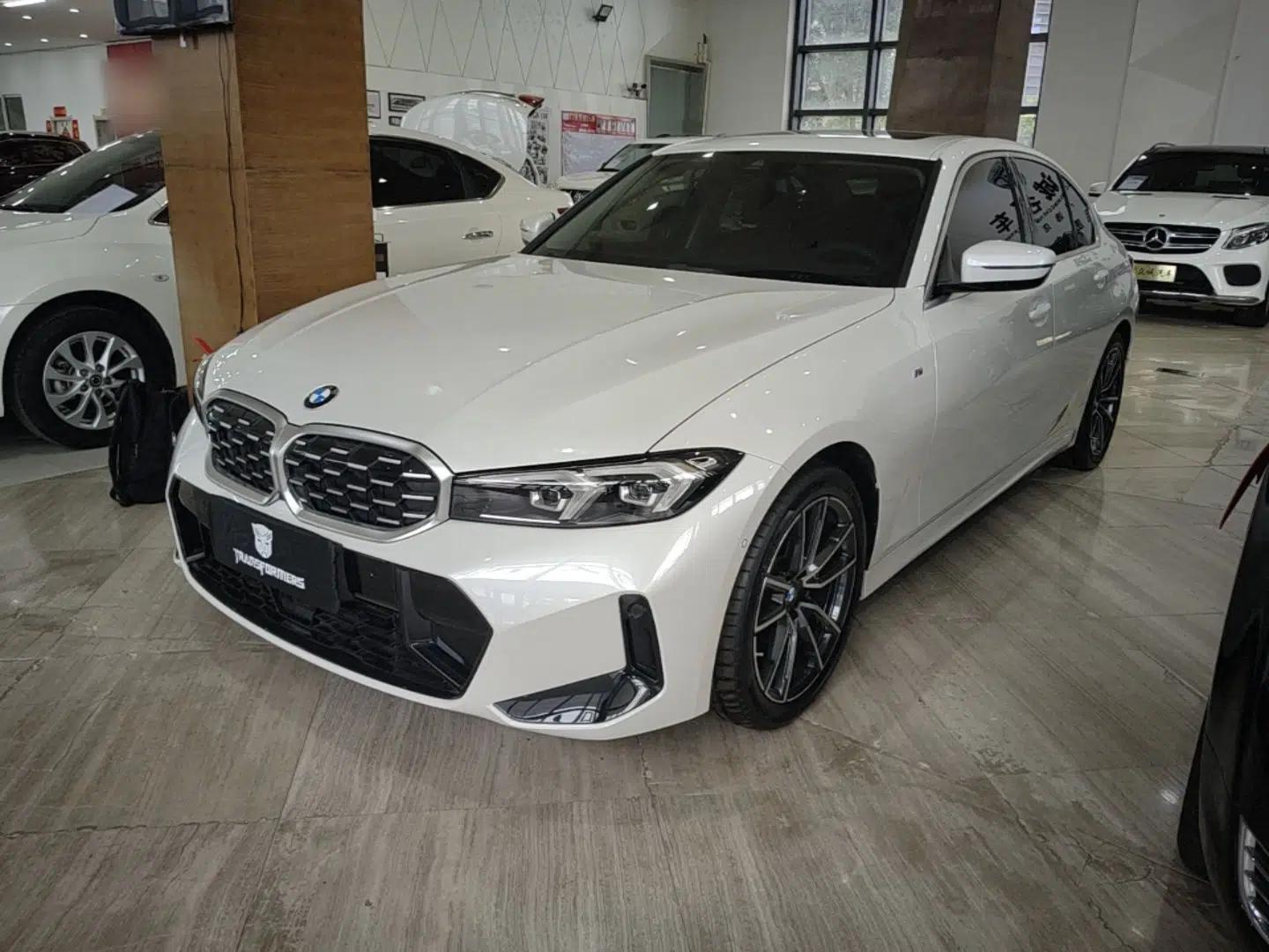 BMW 3 Series 2025 325i M Sport Package — миниатюра 1