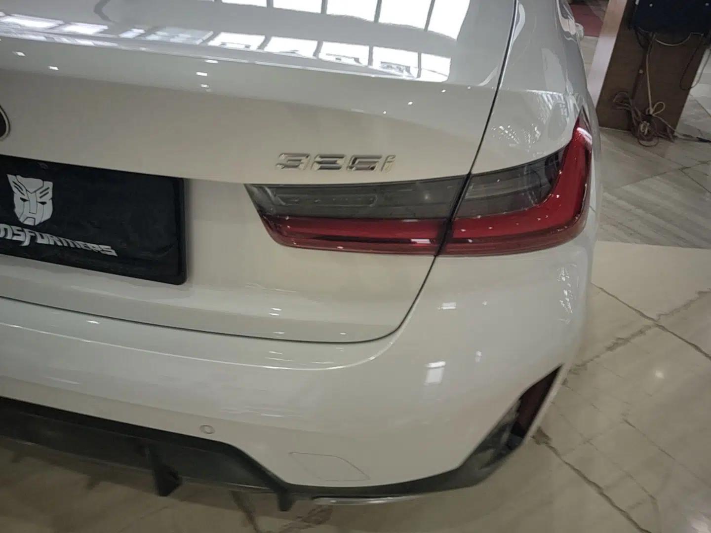 BMW 3 Series 2025 325i M Sport Package — миниатюра 9