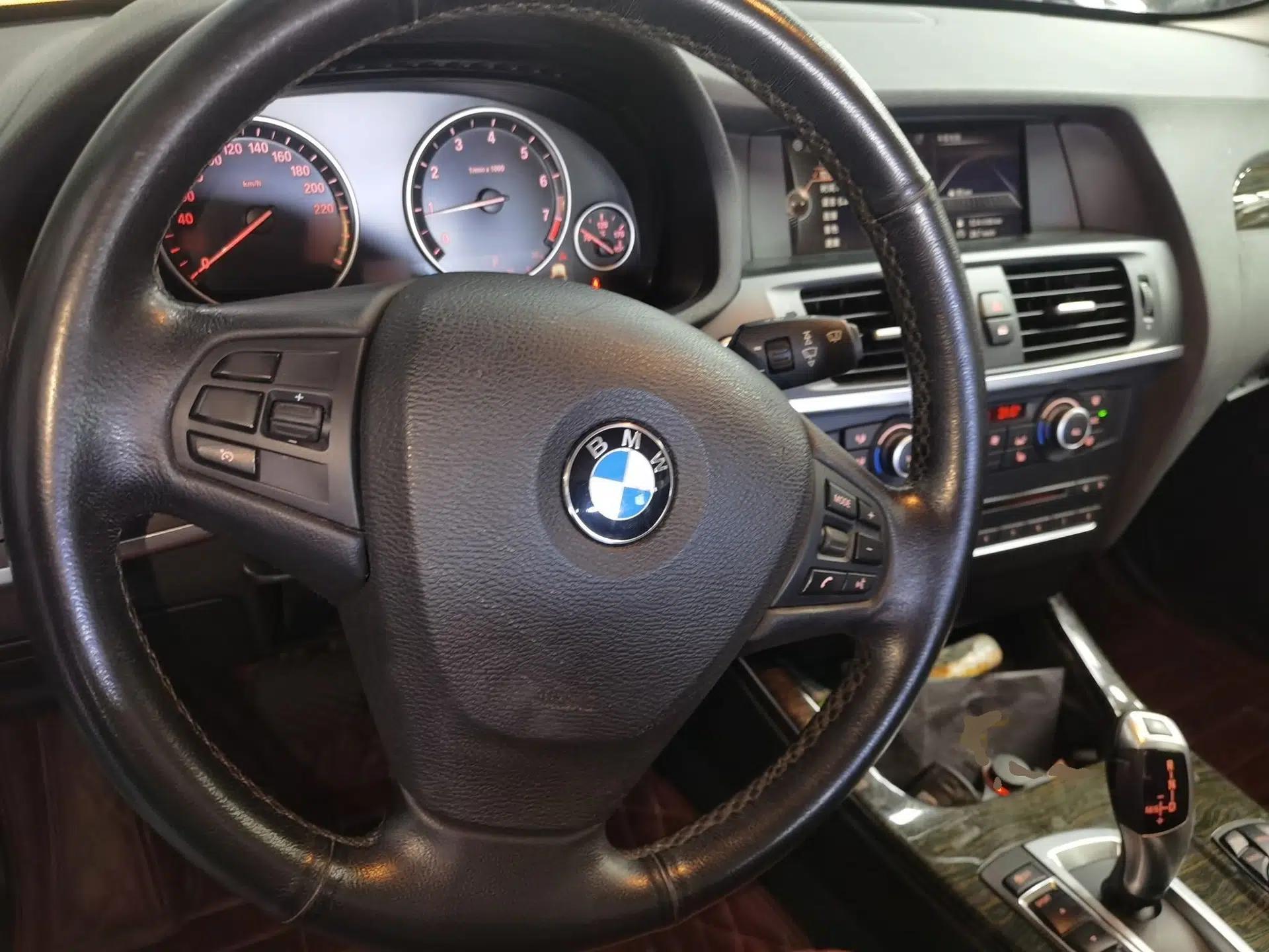 BMW X3 2013 Automatic 5-seater 2.0 (Customs Import) — миниатюра 10