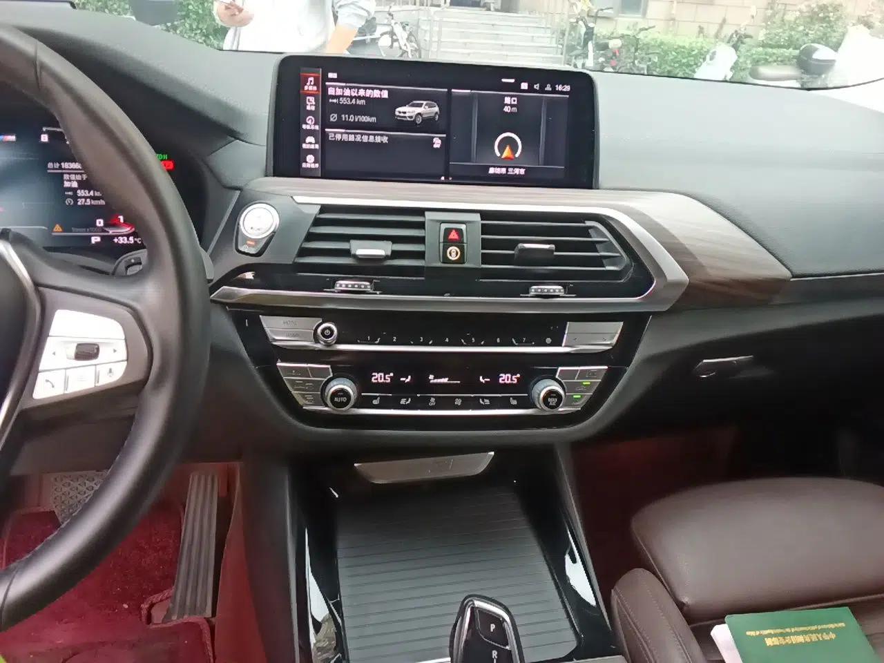 BMW X3 2020 xDrive28i Luxury Package — миниатюра 13