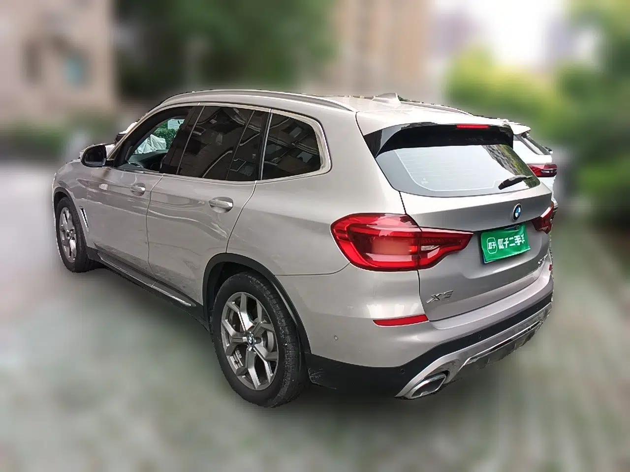 BMW X3 2020 xDrive28i Luxury Package — миниатюра 4
