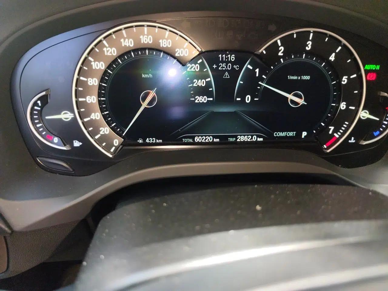 BMW X3 2019 xDrive25i Luxury Package — миниатюра 12