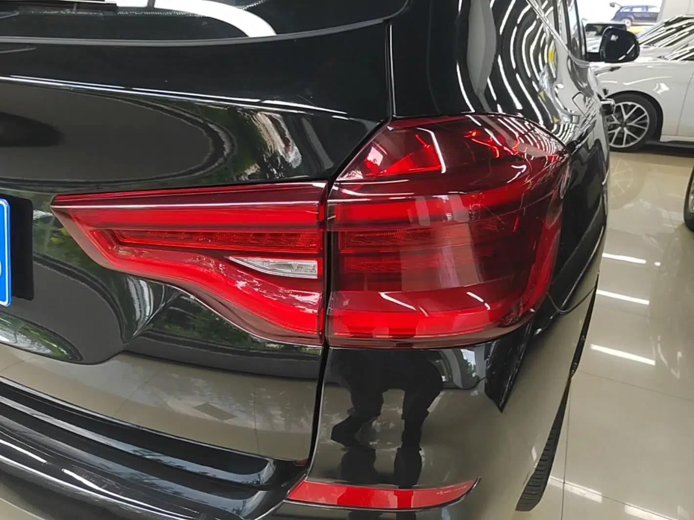 BMW X3 2021 xDrive28i M Sport Package — миниатюра 9