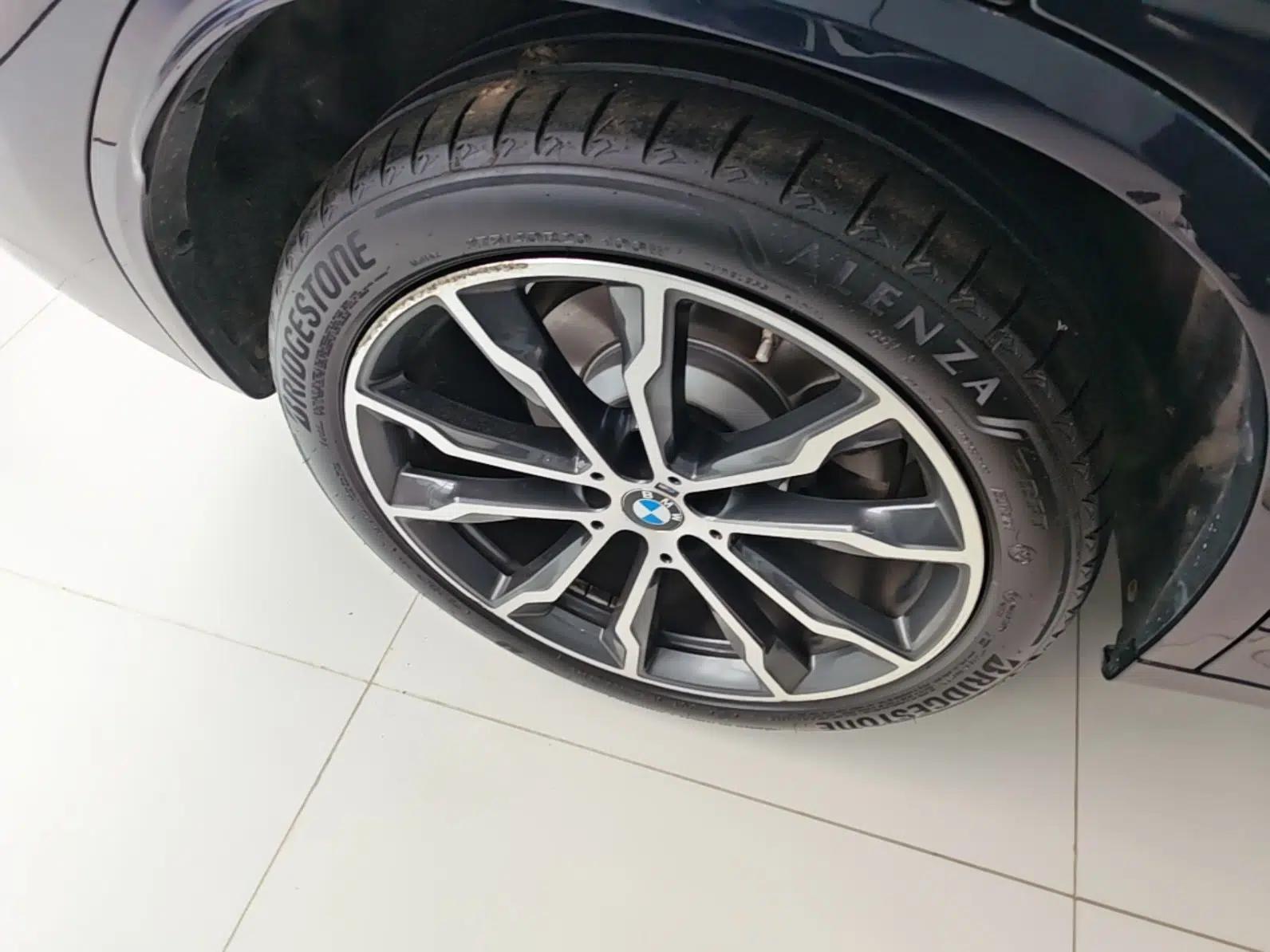 BMW X3 2022 xDrive30i Luxury Model M Night Sky Package — миниатюра 11