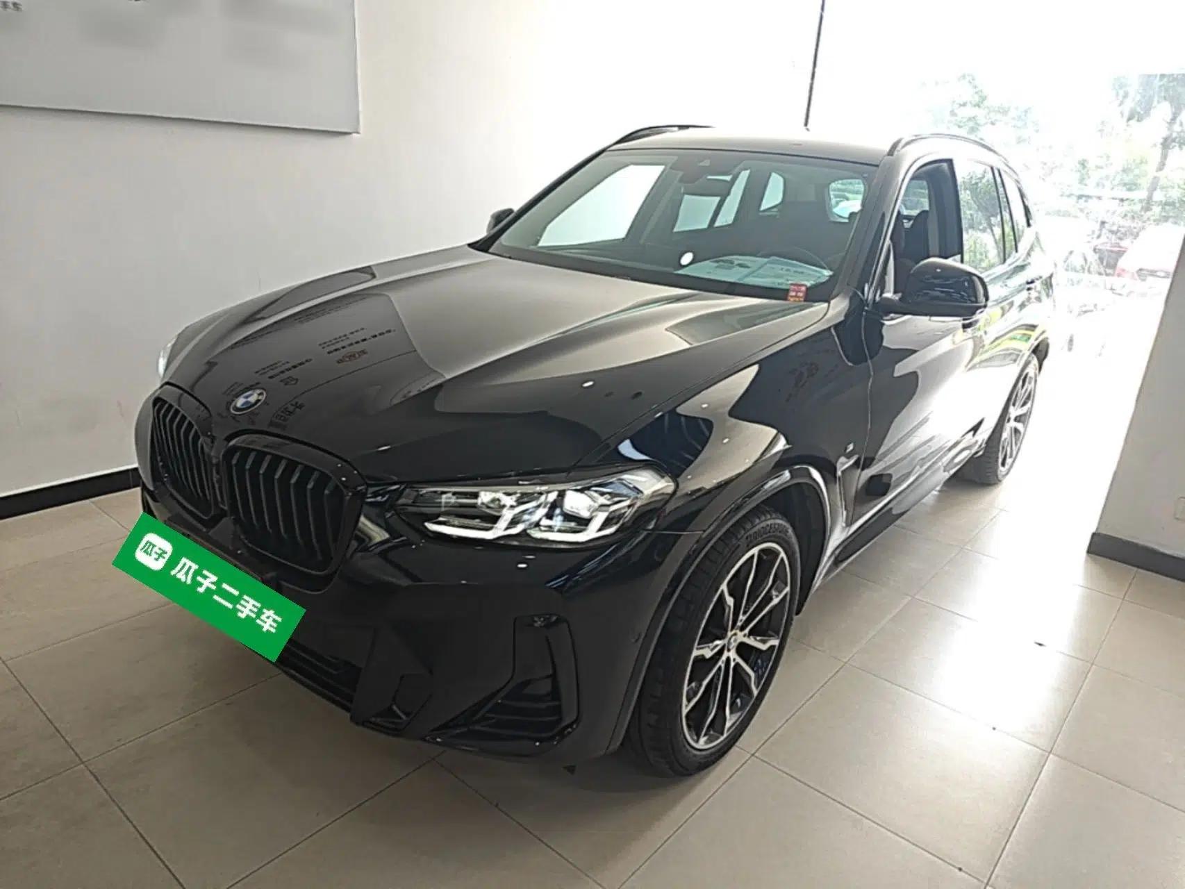 BMW X3 2022 Facelift xDrive30i Luxury Edition M Night Edition Package — миниатюра 1