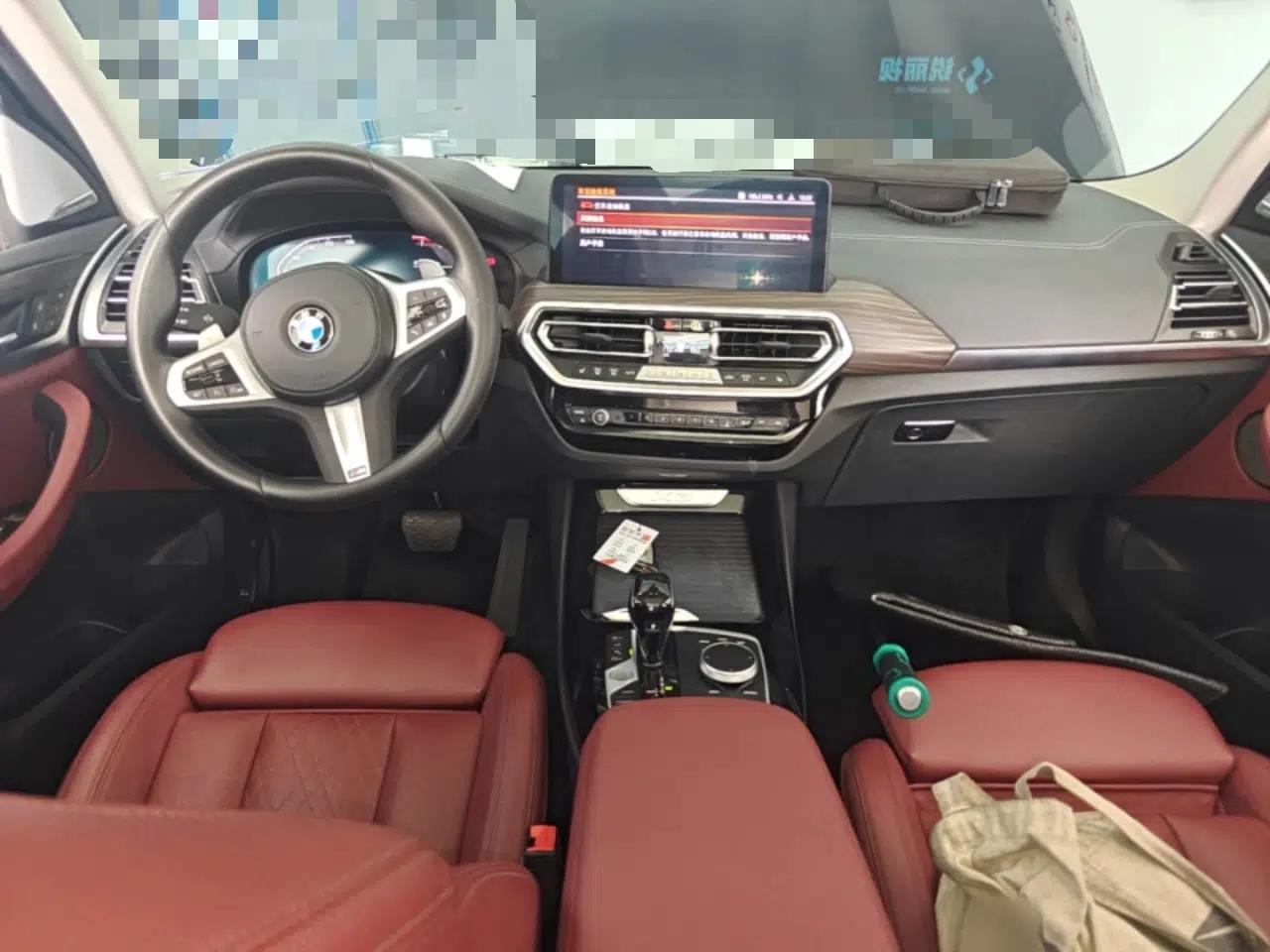 BMW X3 2022 Facelift xDrive30i Luxury Edition M Night Edition Package — миниатюра 12