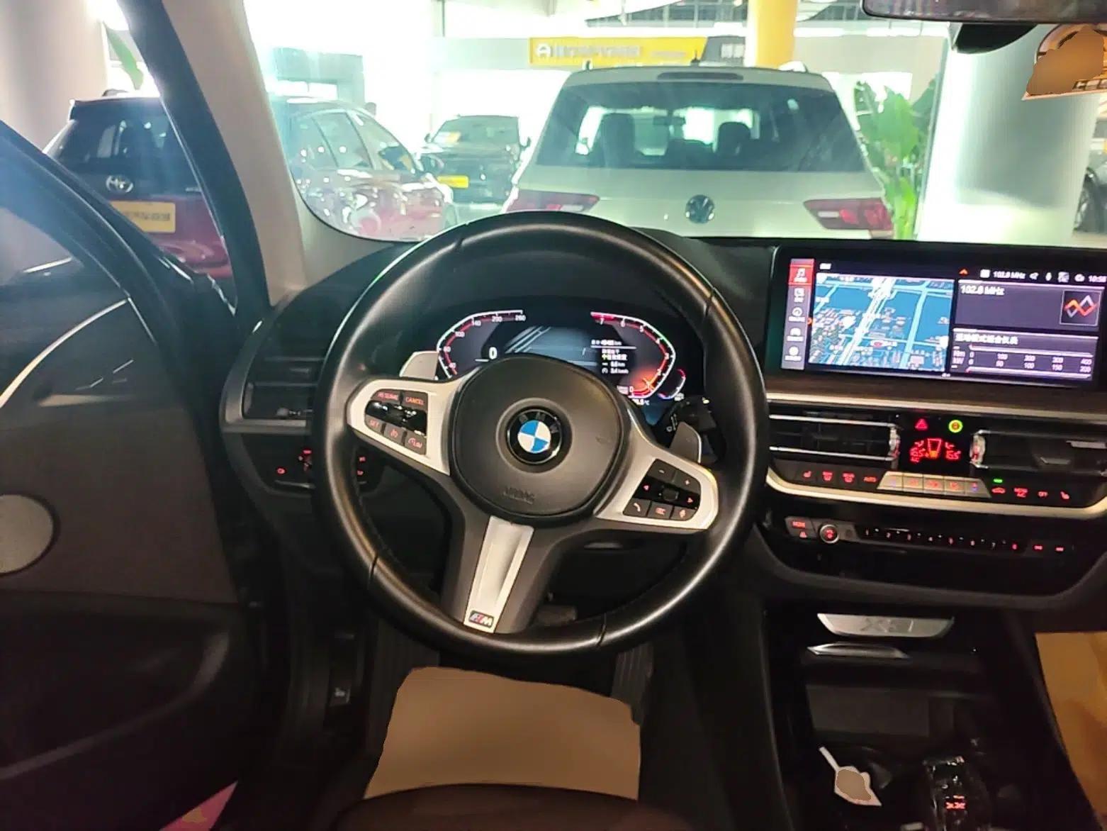 BMW X3 2022 xDrive30i Luxury Model M Night Sky Package — миниатюра 13