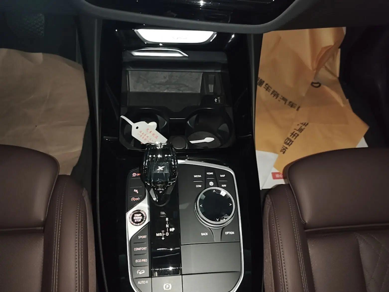 BMW X3 2022 xDrive30i Luxury Model M Night Sky Package — миниатюра 16