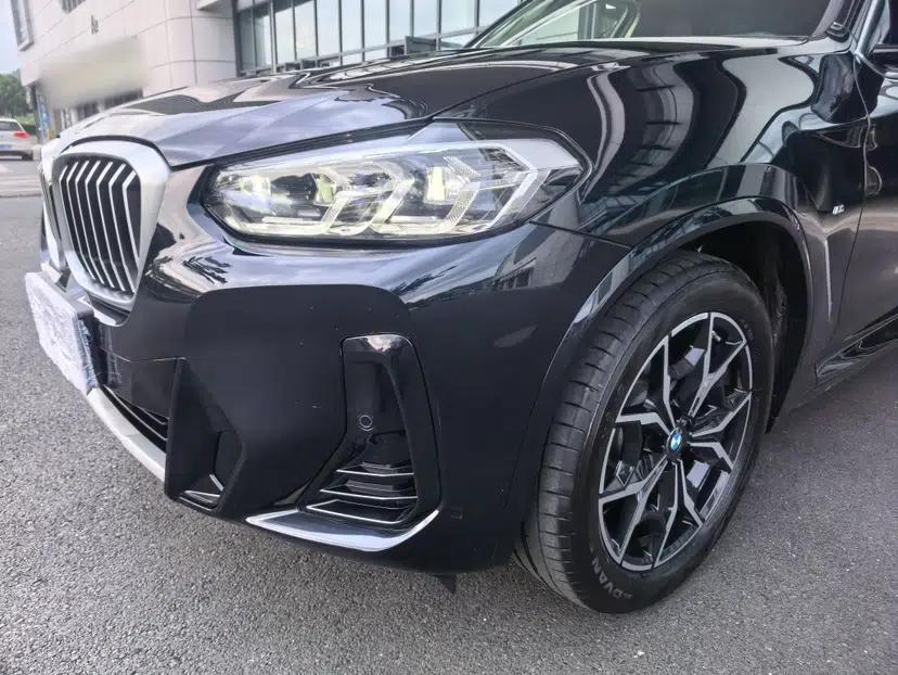 BMW X3 2023 xDrive25i M Sport Package — миниатюра 2