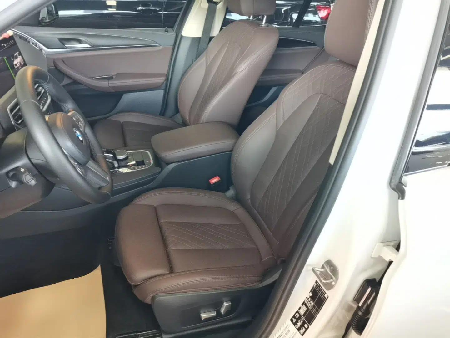 BMW X3 2022 Restyled xDrive25i M Sport Package — миниатюра 17