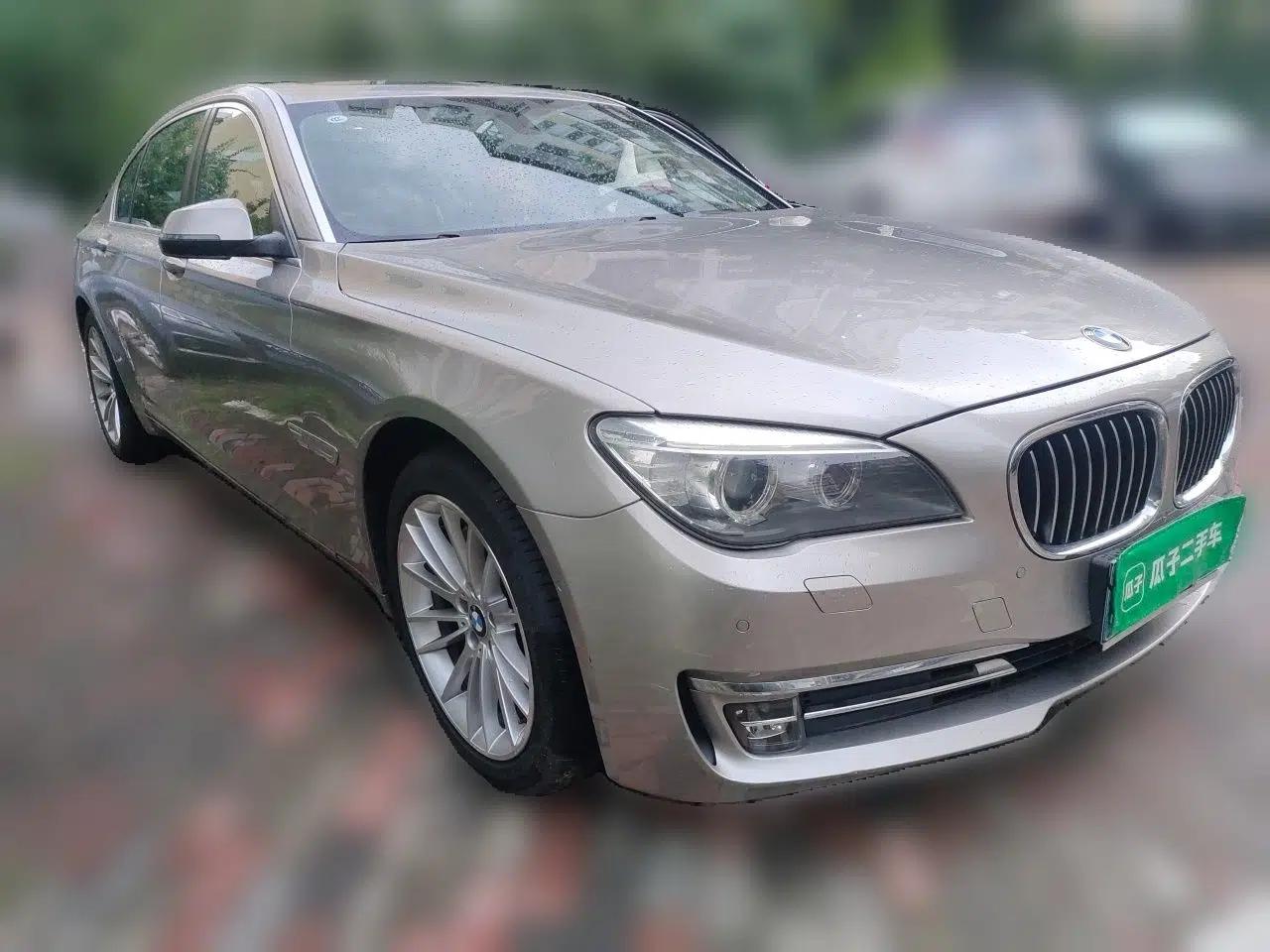 BMW 7 Series 2014 730Li Premium Edition — миниатюра 3