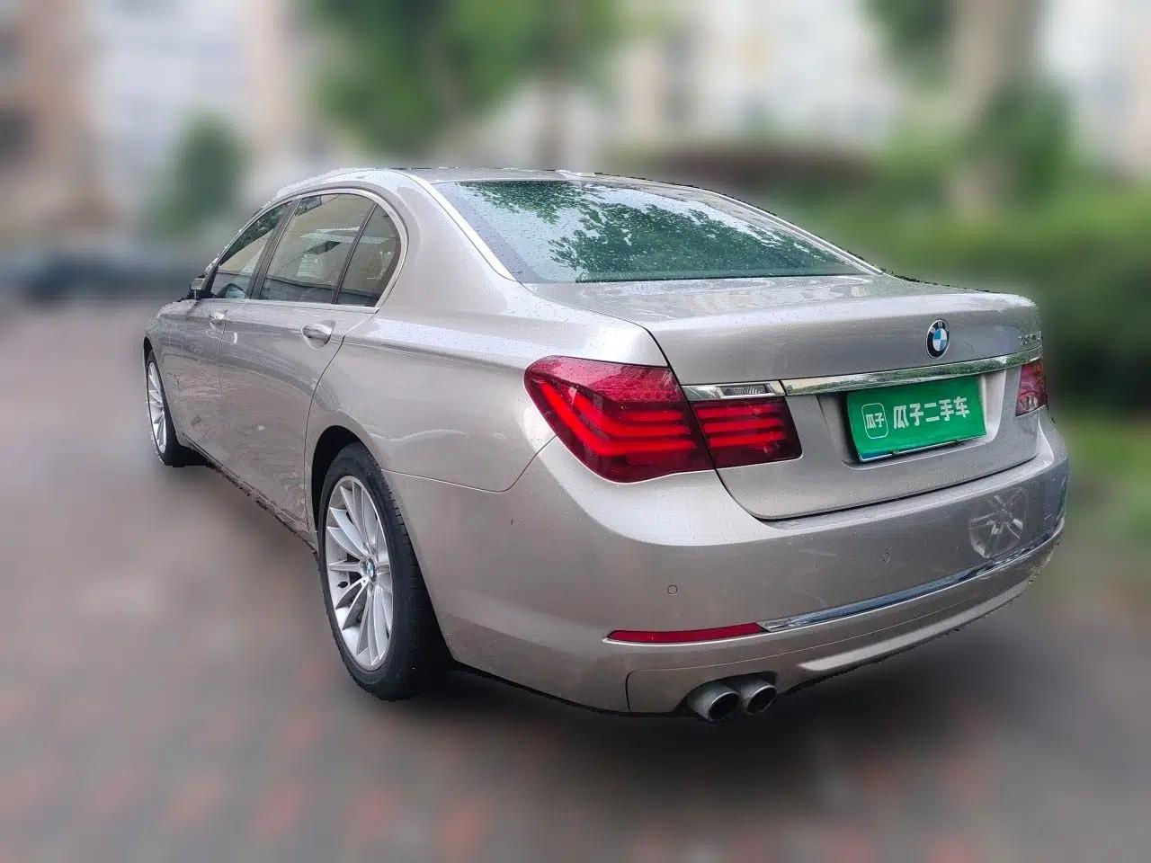 BMW 7 Series 2014 730Li Premium Edition — миниатюра 4