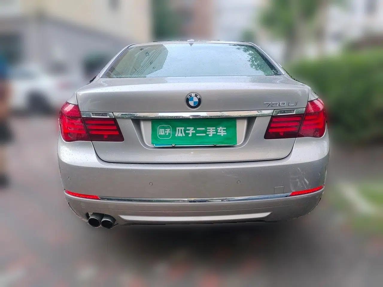 BMW 7 Series 2014 730Li Premium Edition — миниатюра 5