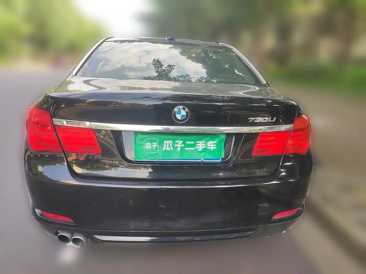 BMW 7 Series 2011 730Li Elegant Model — миниатюра 5