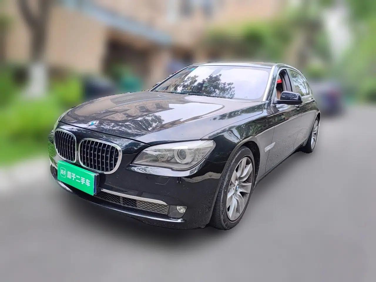 BMW 7 Series 2011 750Li xDrive — миниатюра 1