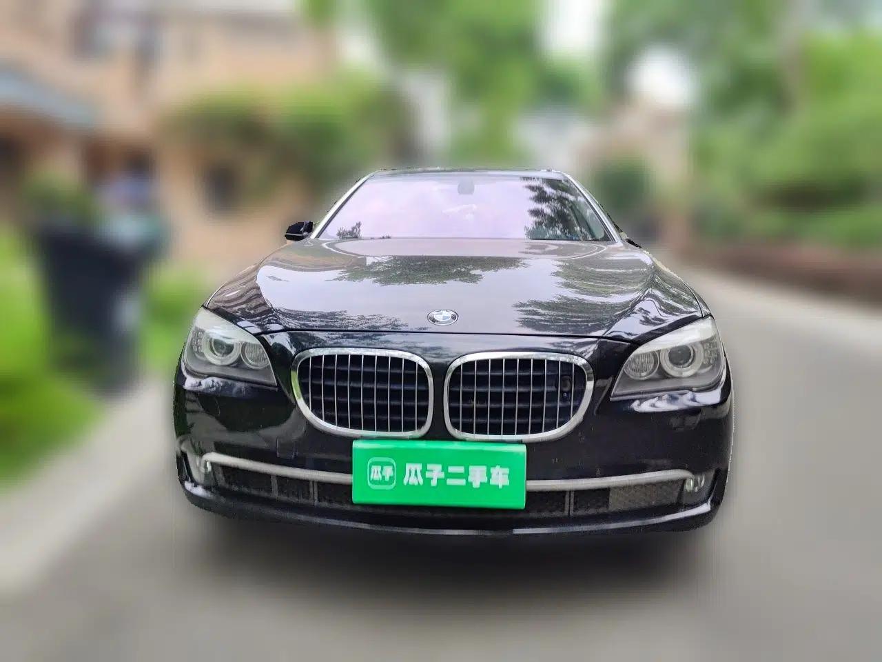 BMW 7 Series 2011 750Li xDrive — миниатюра 2