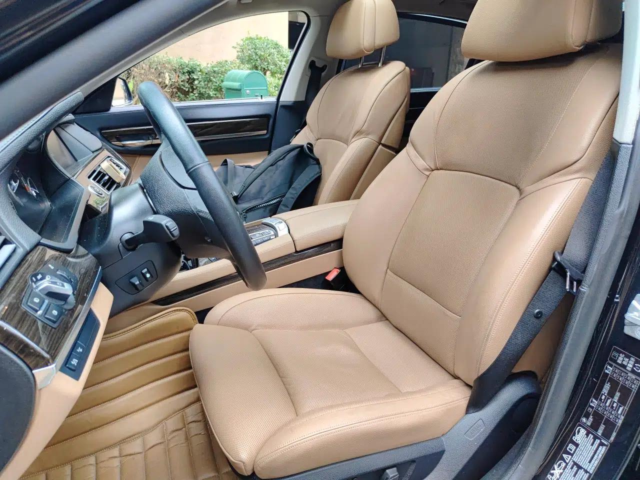 BMW 7 Series 2011 750Li xDrive — миниатюра 15