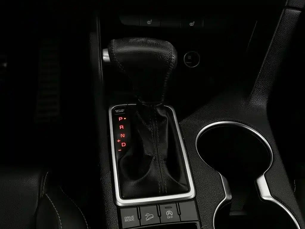 Kia KX5 2016 1.6T Automatic 2WD DLX — миниатюра 13