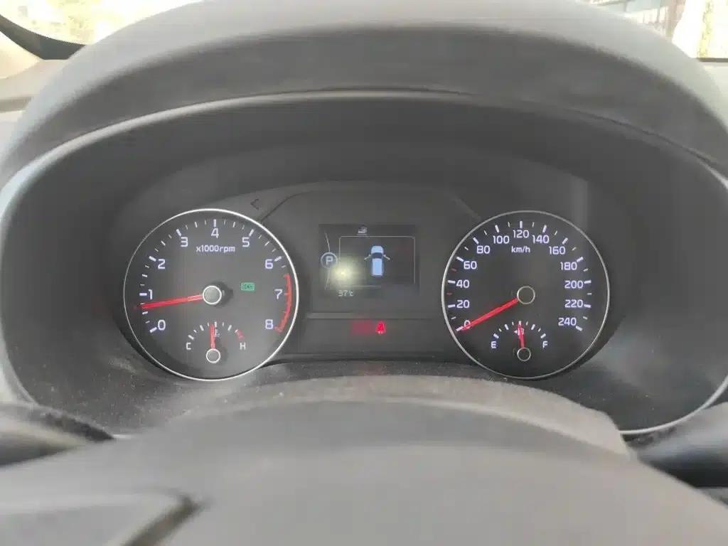 Kia KX5 2016 1.6T Automatic 2WD DLX — миниатюра 4