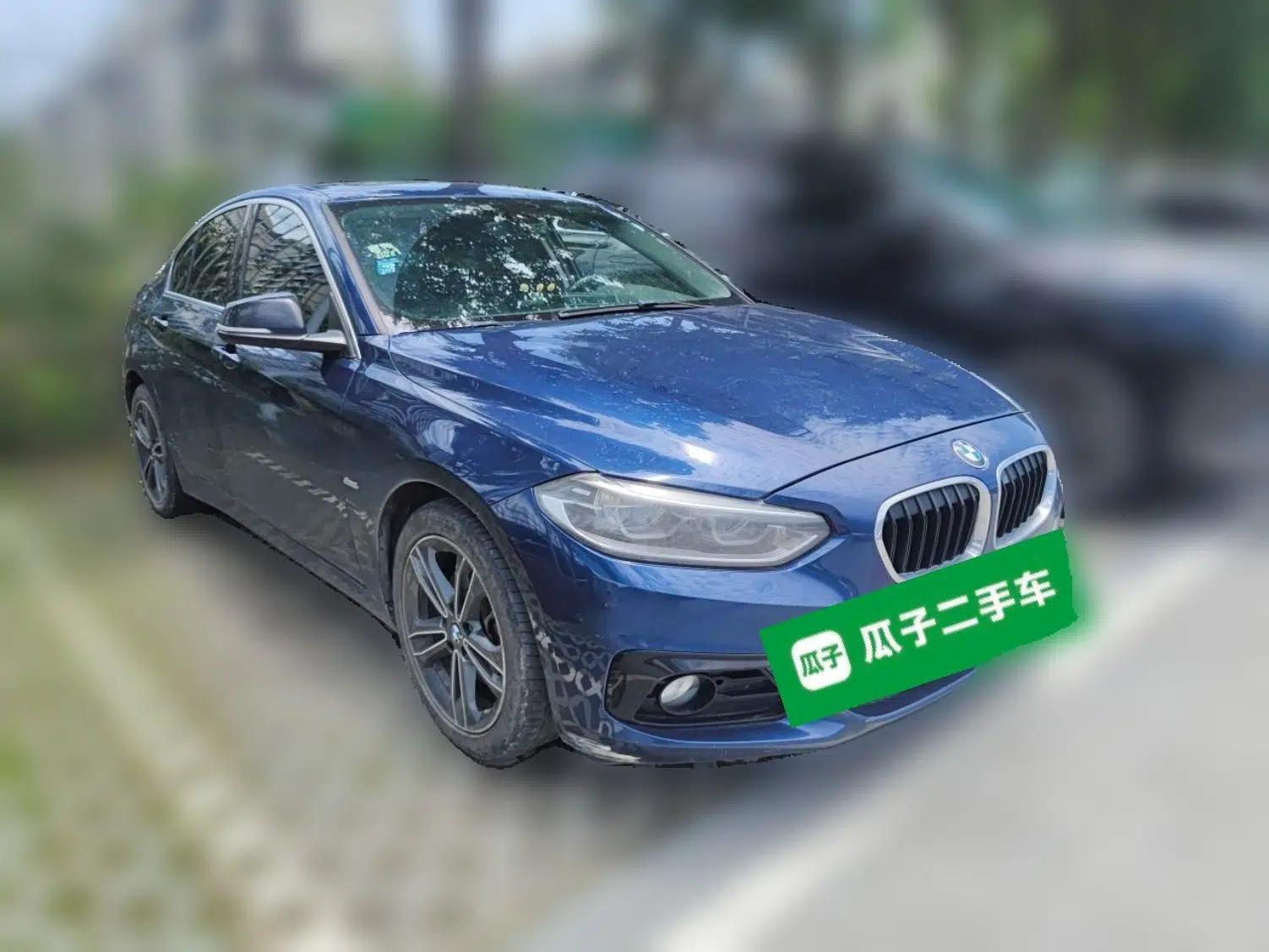 BMW 1 Series 2017 118i Sport Edition — миниатюра 3