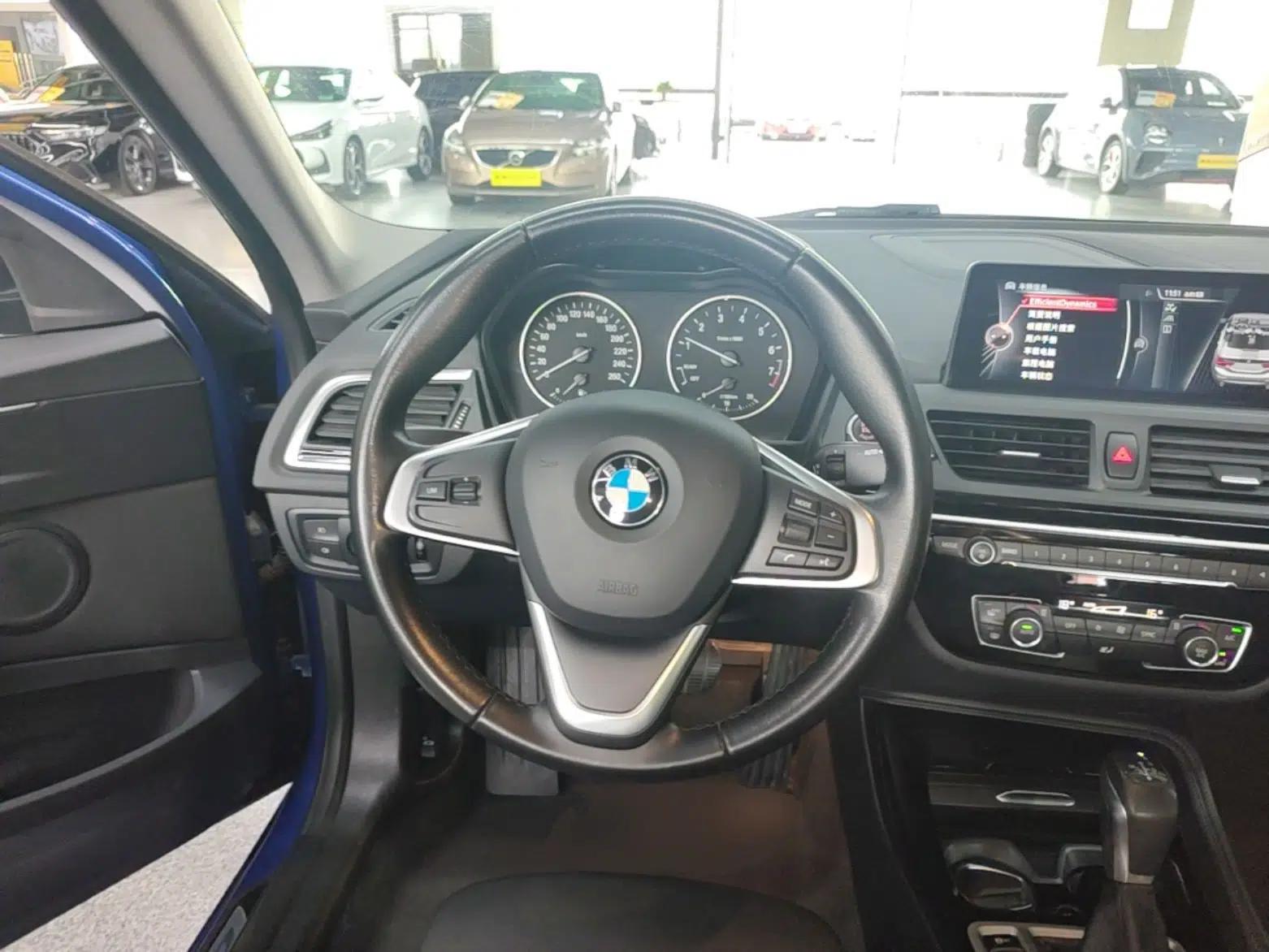 BMW 1 Series 2017 118i Design Package Model — миниатюра 18