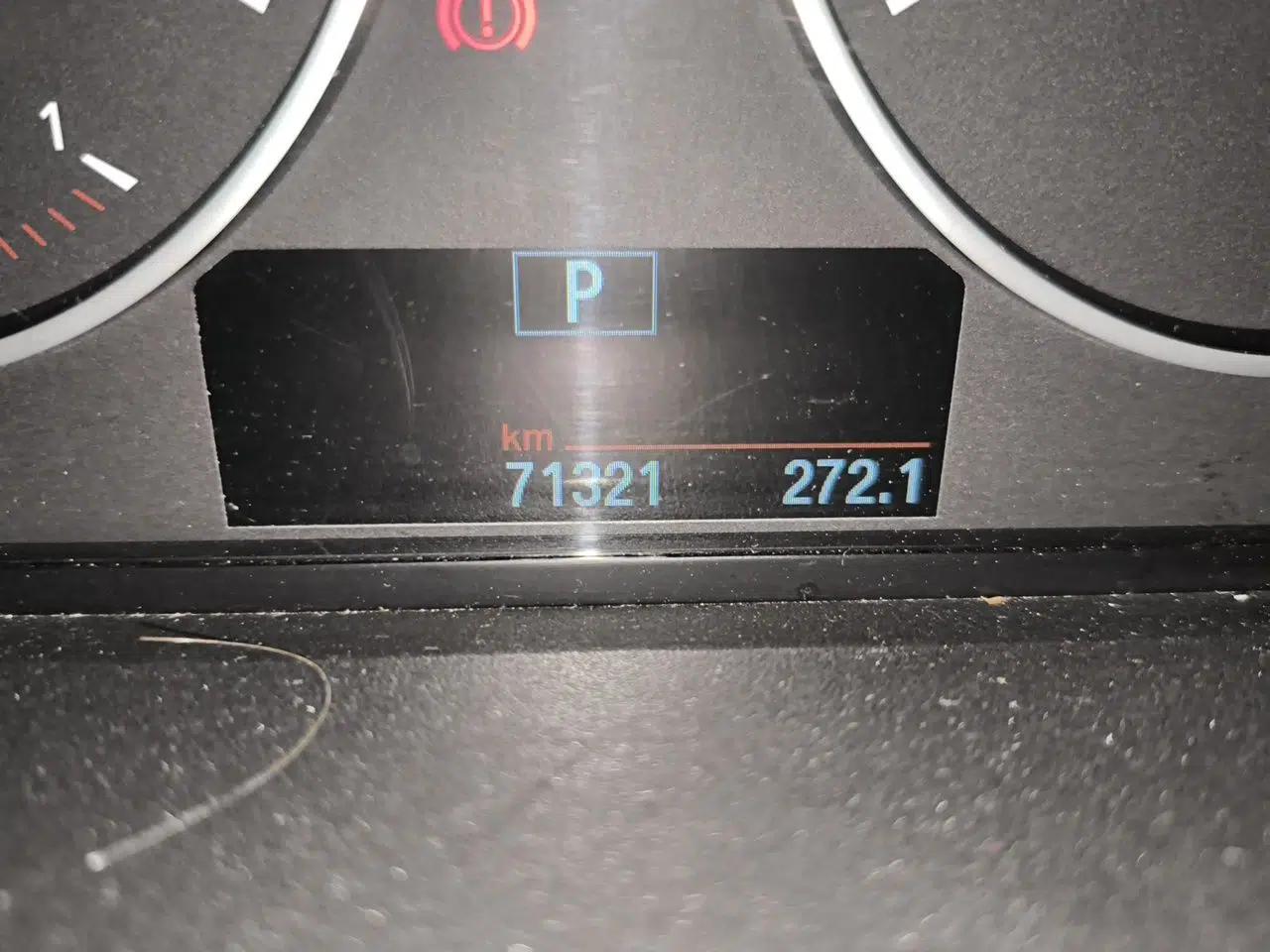 BMW 1 Series 2013 Revised 118i Sport Edition — миниатюра 11