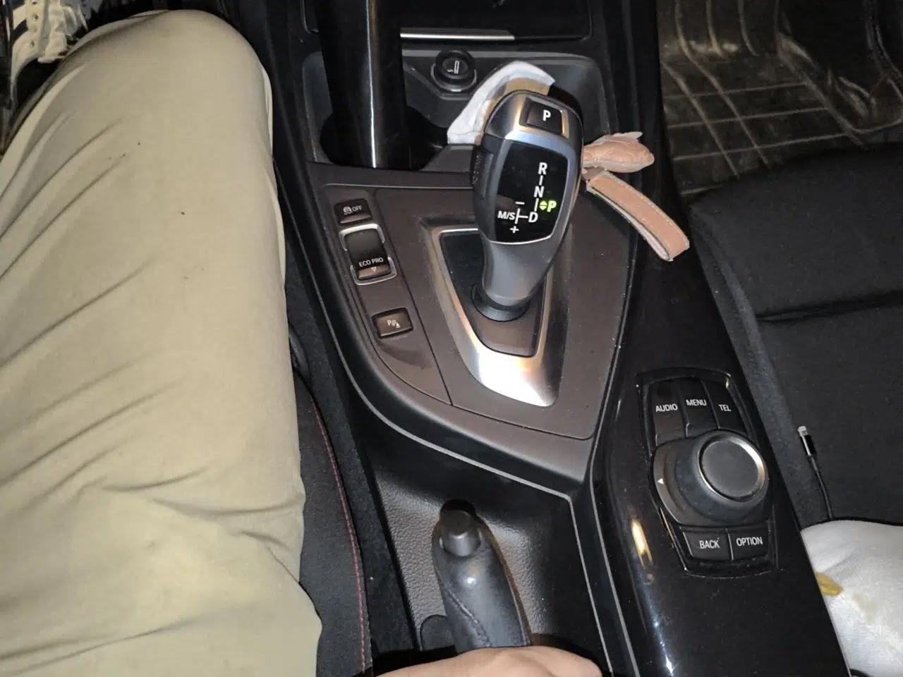 BMW 1 Series 2013 Revised 118i Sport Edition — миниатюра 13