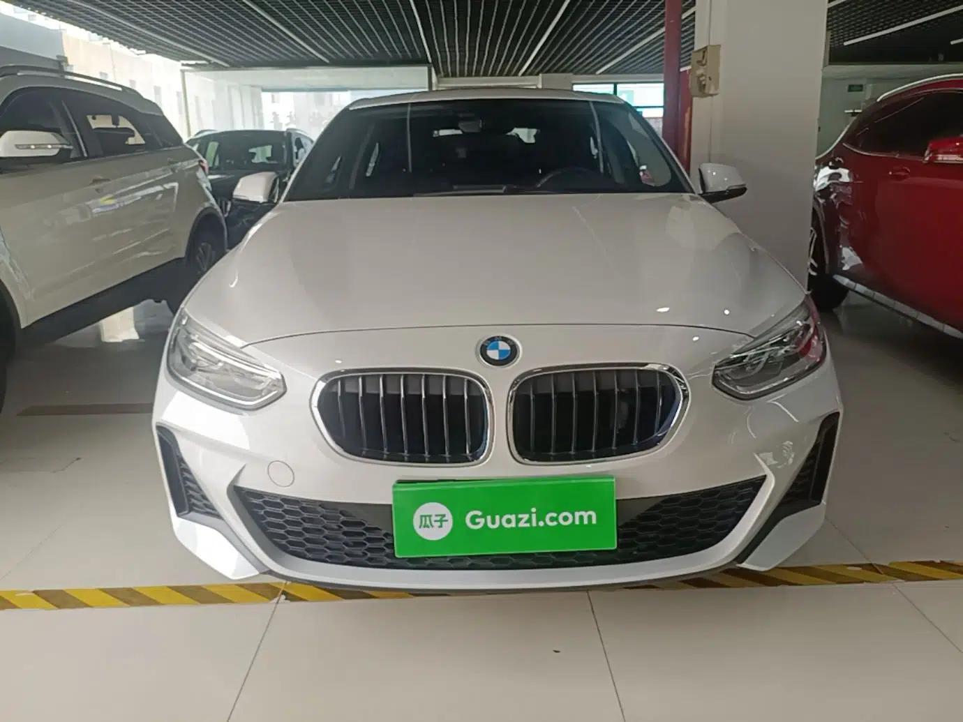 BMW 1 Series 2019 118i M Sport Package — миниатюра 2