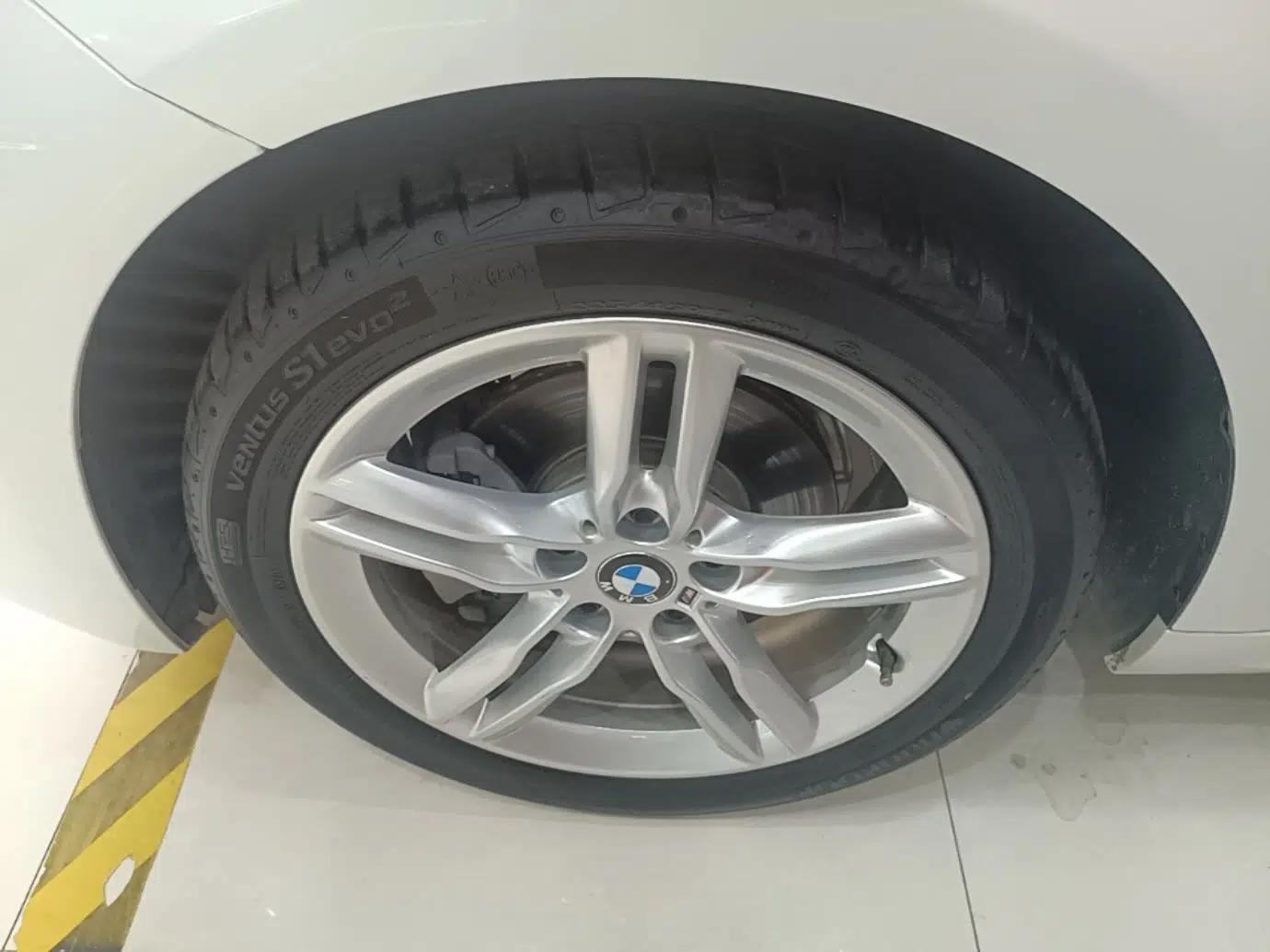 BMW 1 Series 2019 118i M Sport Package — миниатюра 10