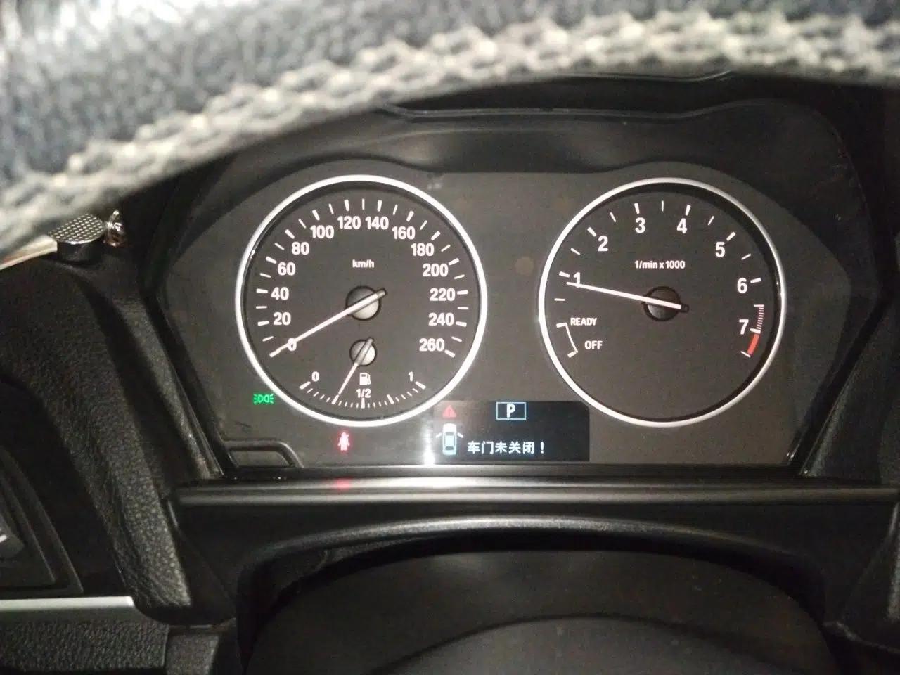 BMW 1 Series 2013 Revised 116i Urban Edition — миниатюра 11