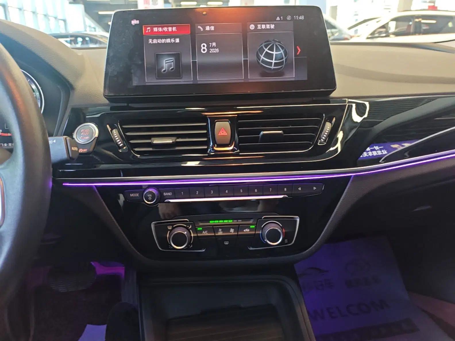 BMW 1 Series 2022 120i M Sport Edition — миниатюра 15