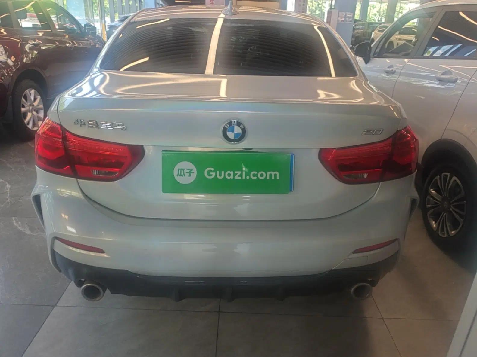 BMW 1 Series 2022 120i M Sport Edition — миниатюра 5