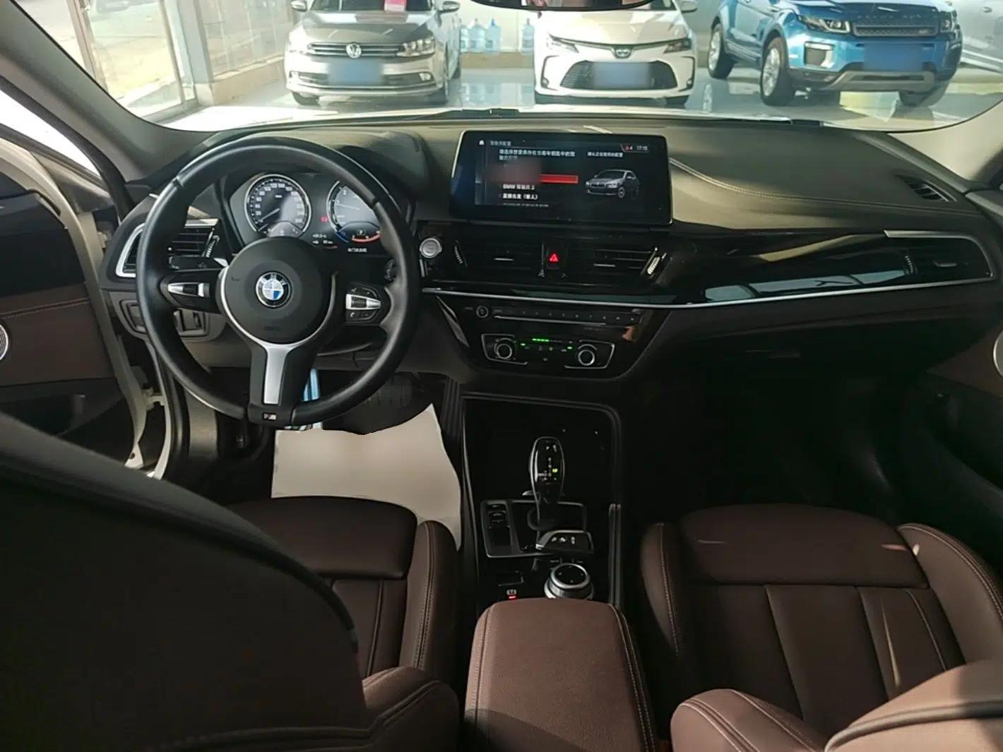 BMW 1 Series 2021 Restyled 125i M Sport Night Edition — миниатюра 17