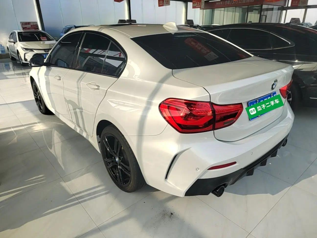 BMW 1 Series 2021 Restyled 125i M Sport Night Edition — миниатюра 4