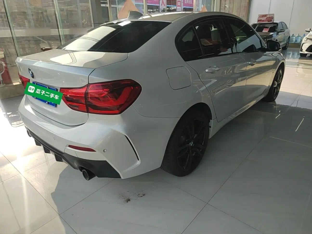 BMW 1 Series 2021 Restyled 125i M Sport Night Edition — миниатюра 6