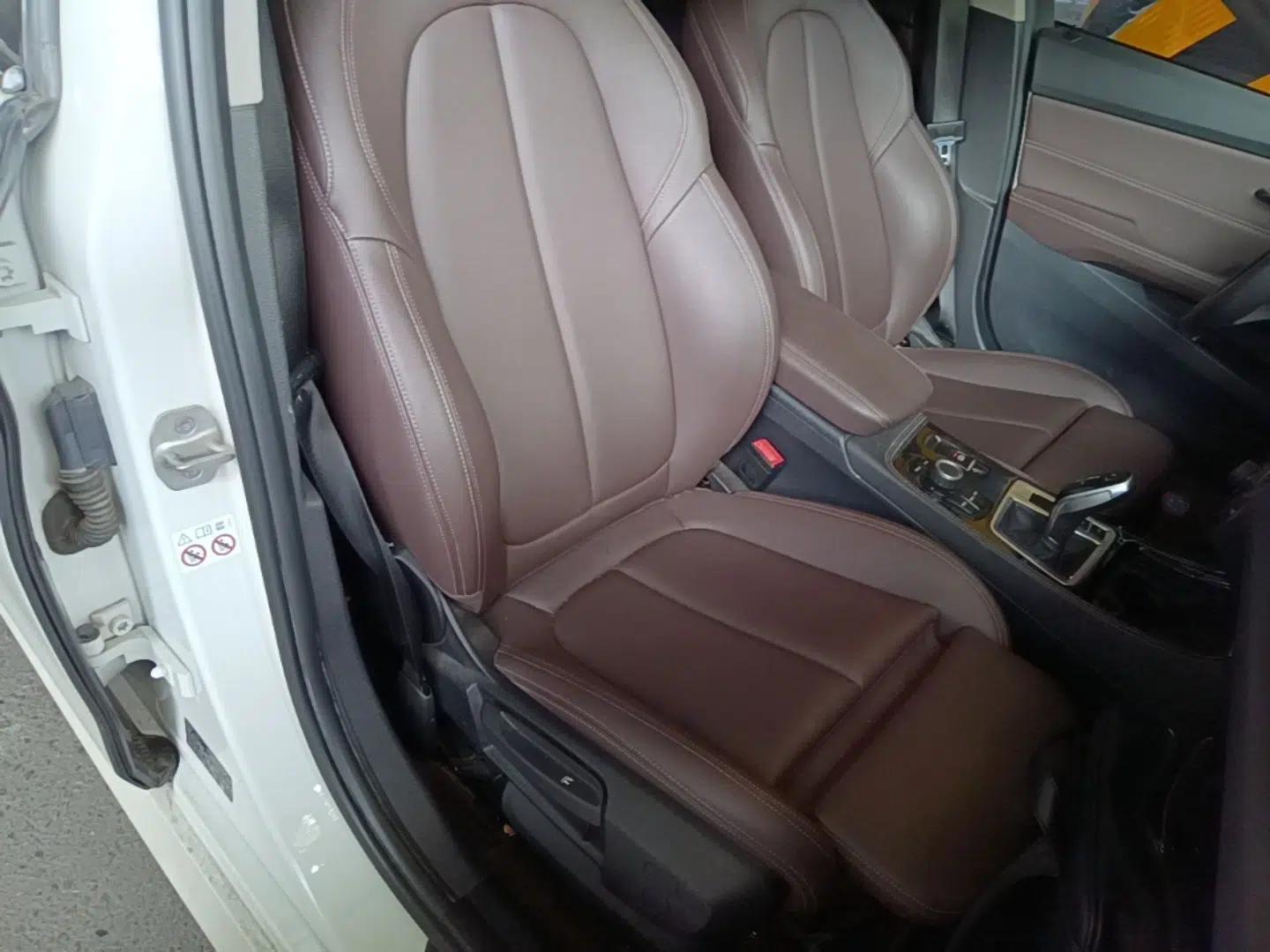 BMW 1 Series 2020 120i M Sport Package — миниатюра 19