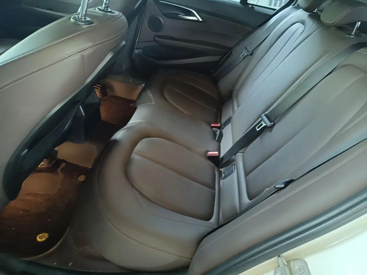 BMW 1 Series 2020 120i M Sport Package — миниатюра 20
