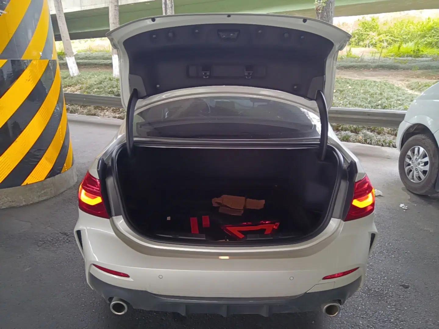 BMW 1 Series 2020 120i M Sport Package — миниатюра 22