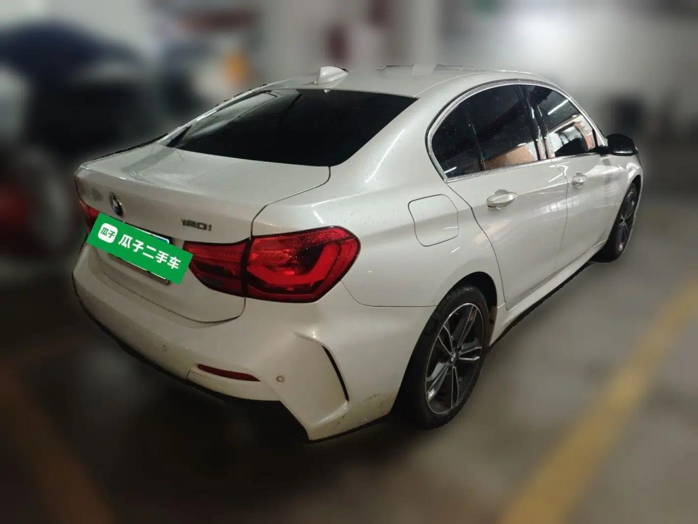 BMW 1 Series 2021 Revised 120i M Sport Edition — миниатюра 6