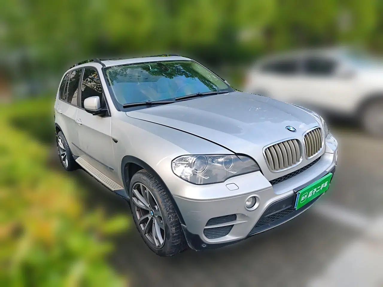 BMW X5 2011 xDrive35i Leading Model — миниатюра 3