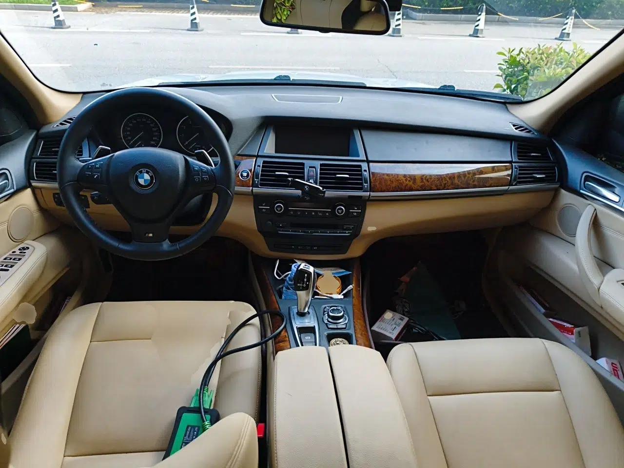 BMW X5 2011 xDrive35i Leading Model — миниатюра 9
