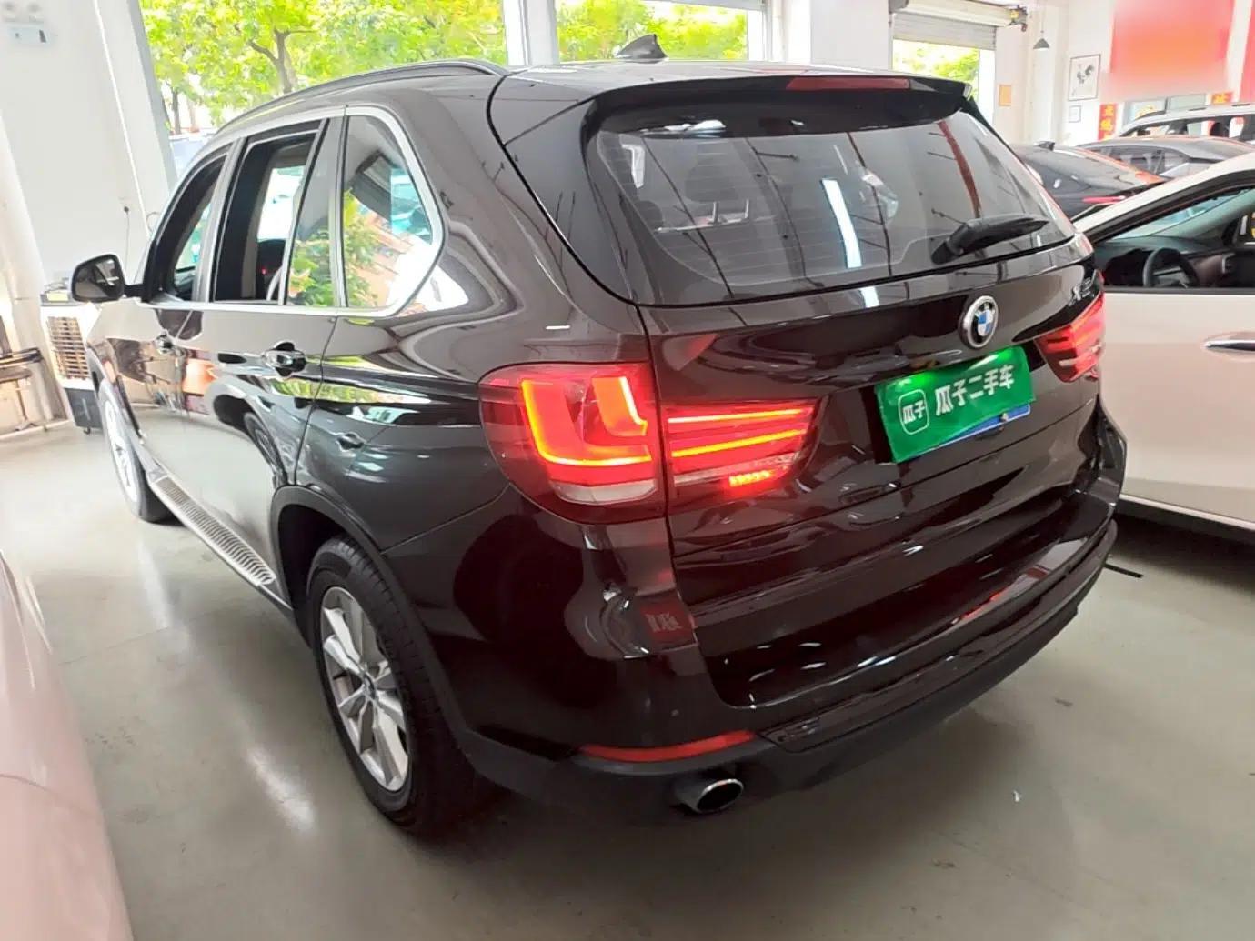 BMW X5 2015 xDrive28i — миниатюра 4