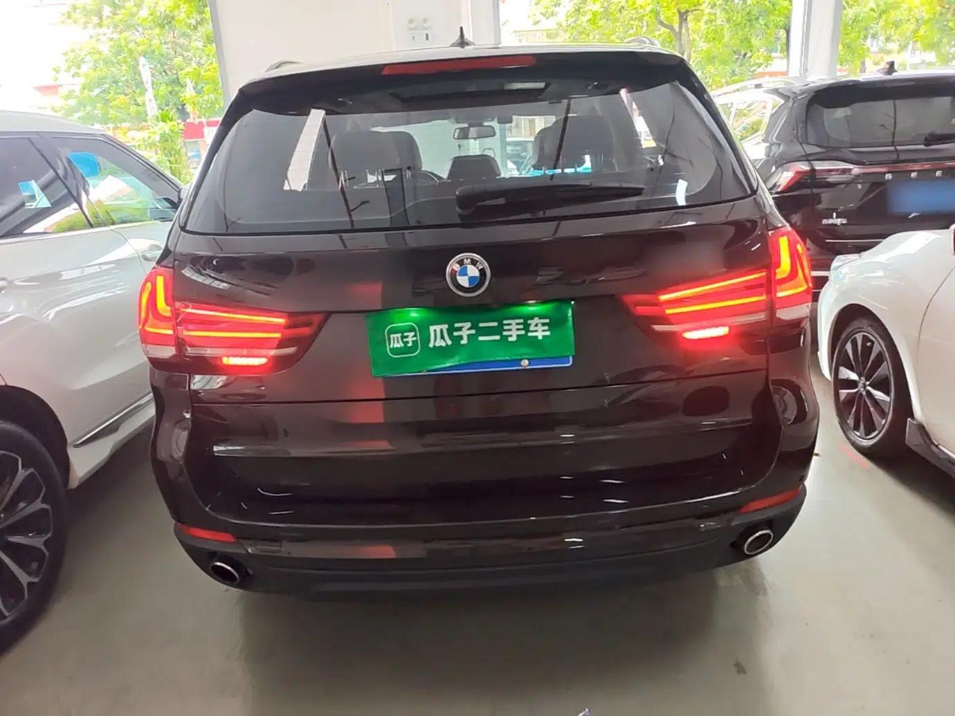 BMW X5 2015 xDrive28i — миниатюра 5