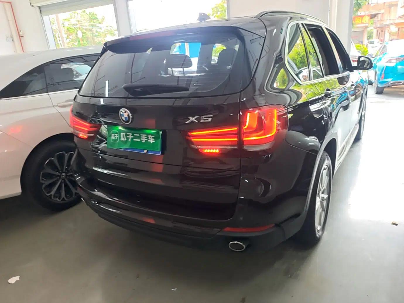 BMW X5 2015 xDrive28i — миниатюра 6