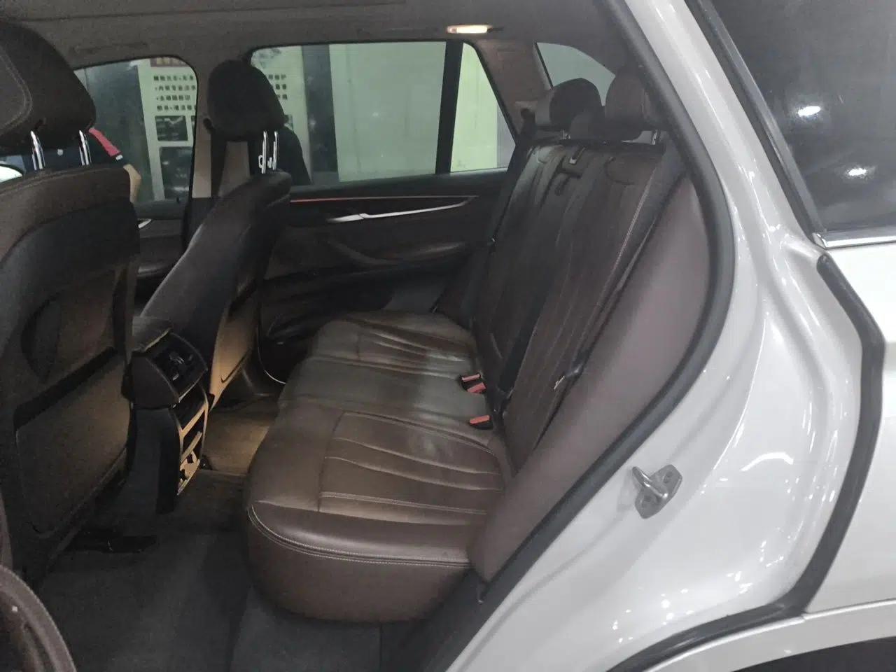 BMW X5 2017 xDrive28i — миниатюра 17