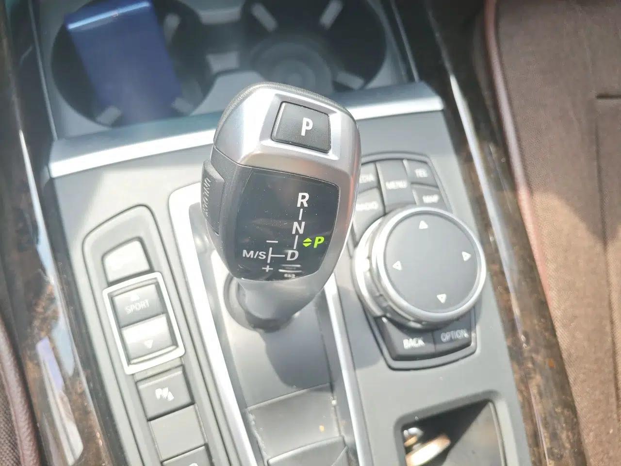 BMW X5 2015 xDrive28i — миниатюра 14