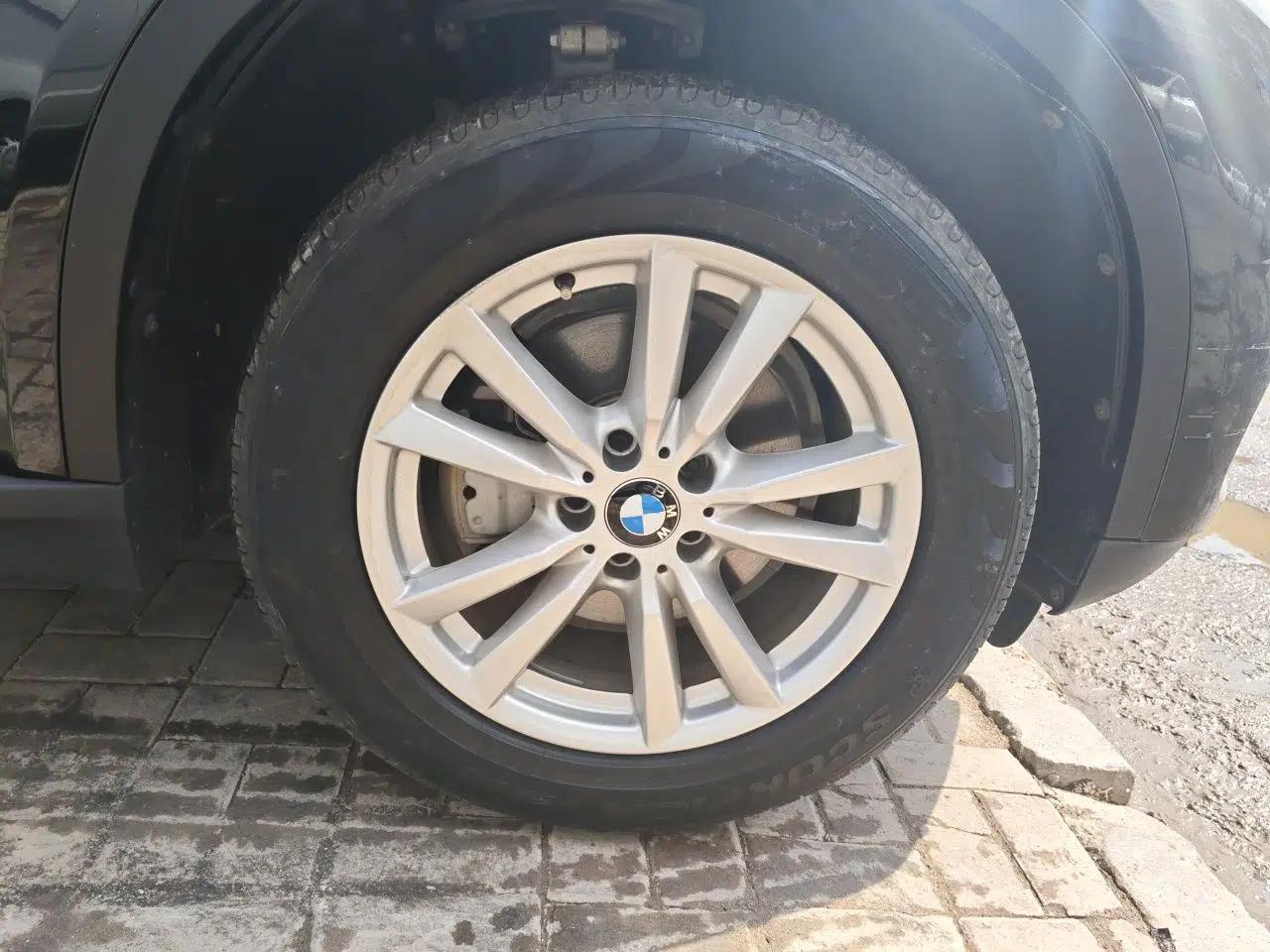 BMW X5 2015 xDrive28i — миниатюра 8